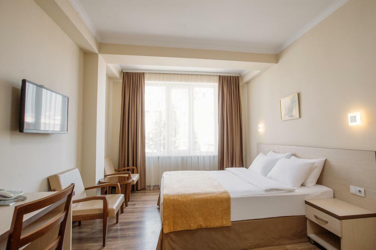 Tbilotel Tbilisi Exterior photo