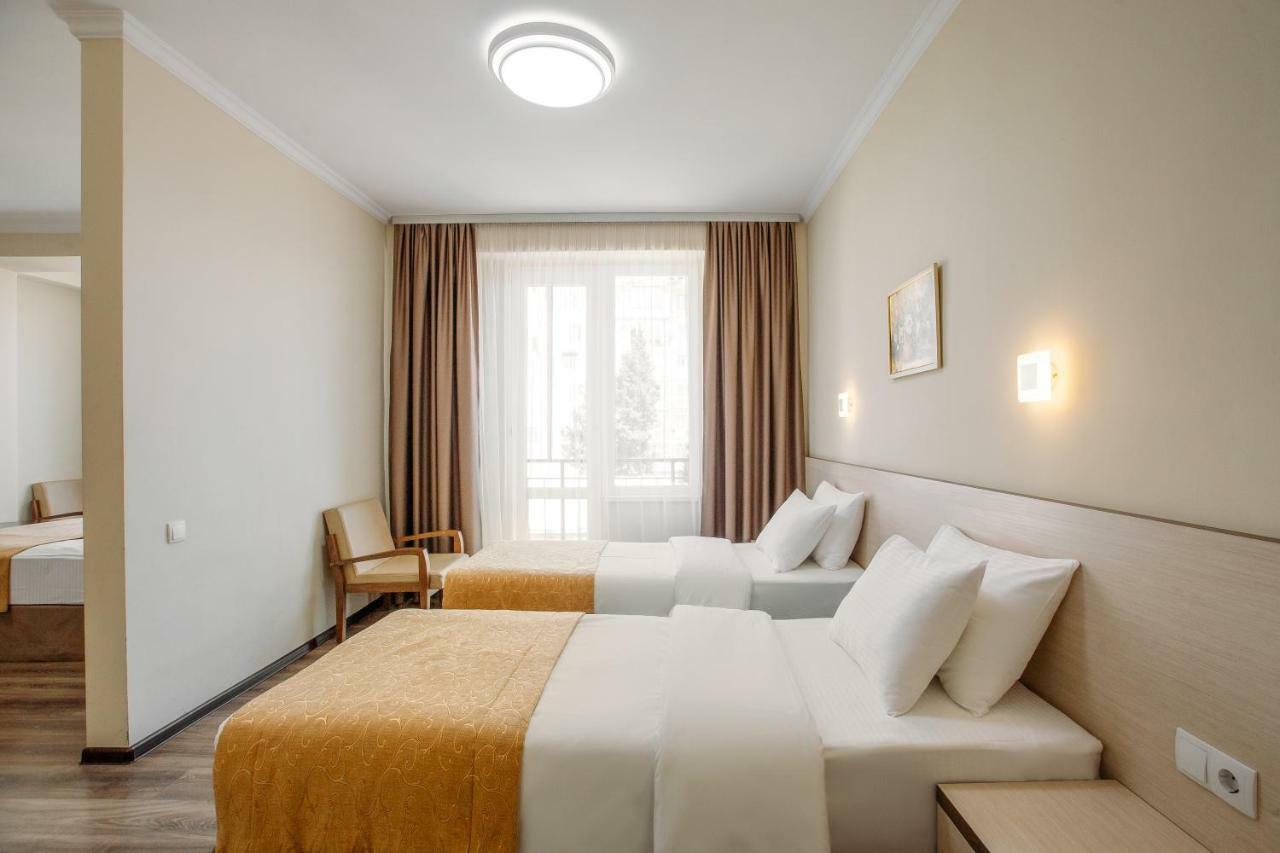 Tbilotel Tbilisi Exterior photo